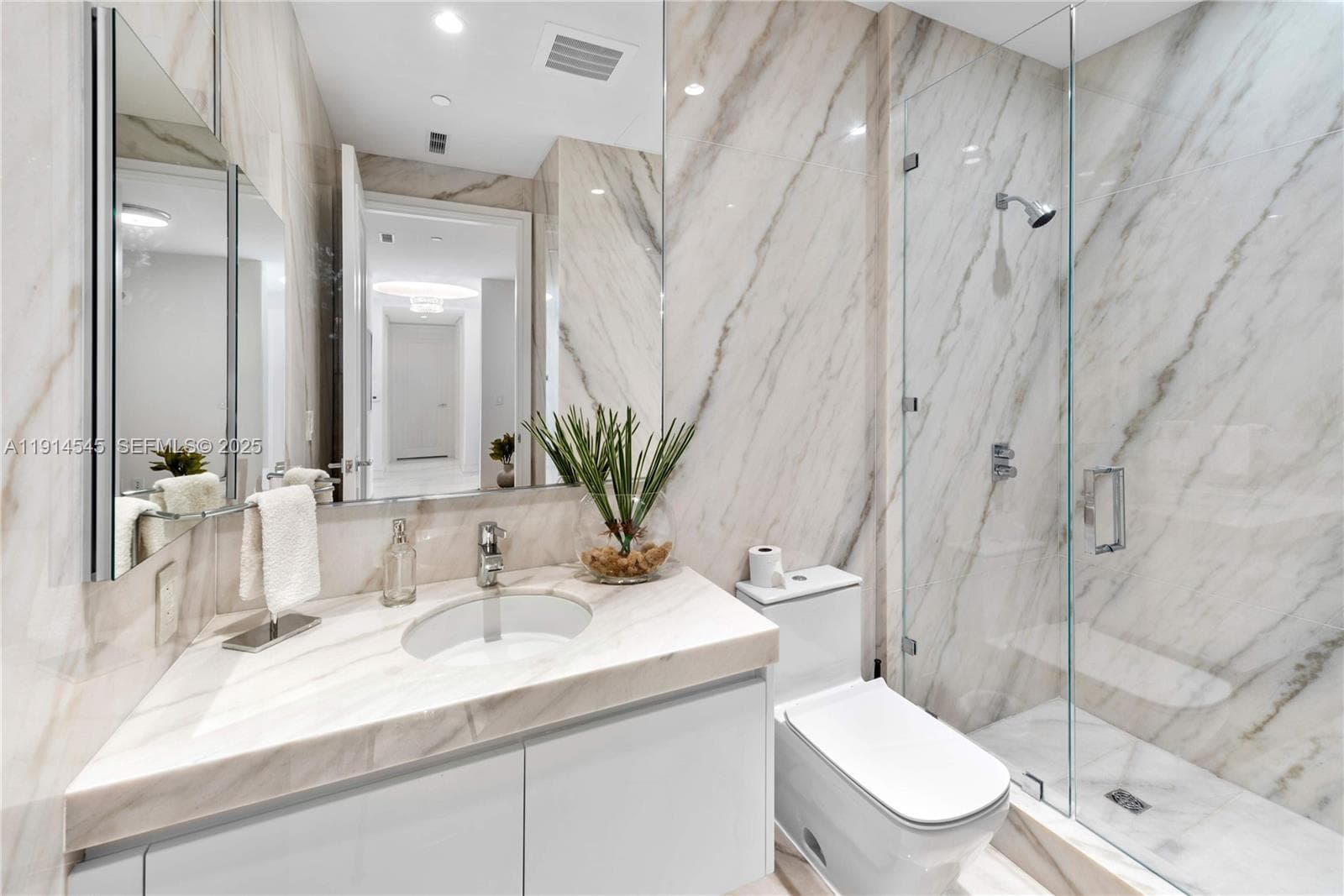 17901 Collins Ave 3406 photo 24