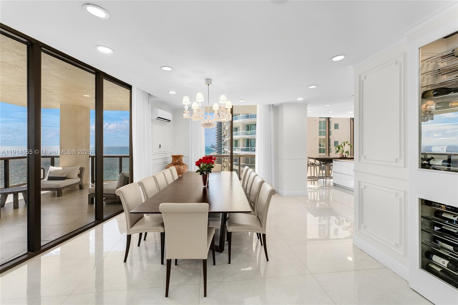 16275 Collins Ave UPH1 photo 9