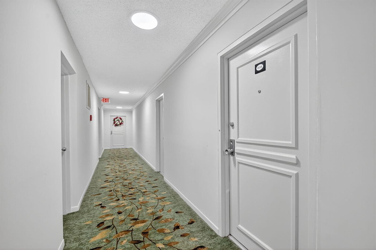 3589 S Ocean Boulevard 608 photo 2