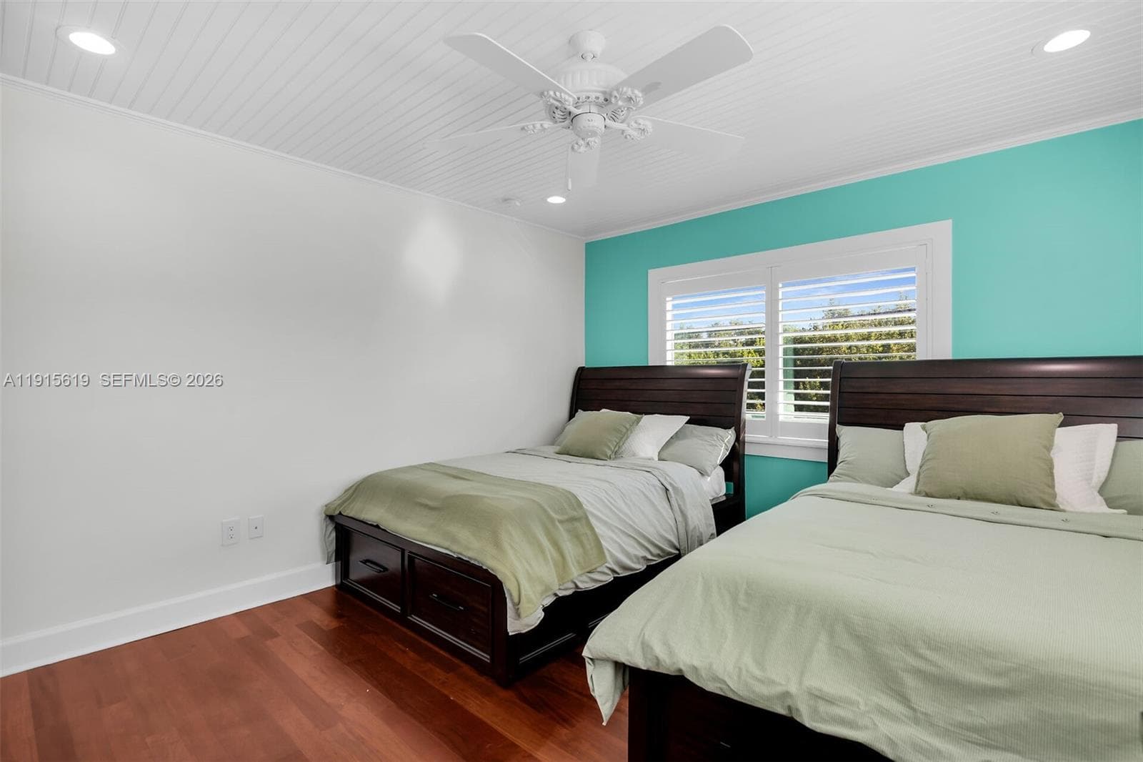 232 Seaview Dr photo 24