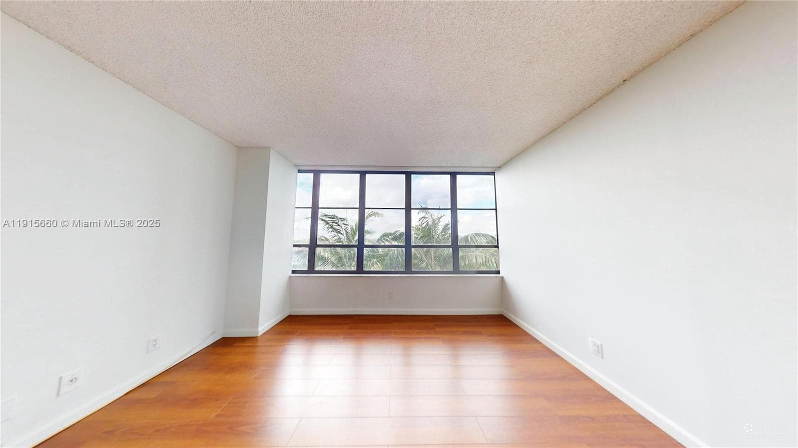 500 Three Islands Blvd 408 photo 11