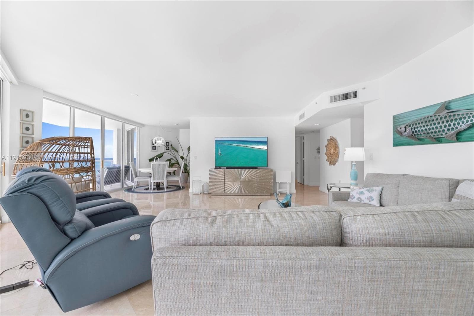 18671 Collins Ave 1902 photo 7