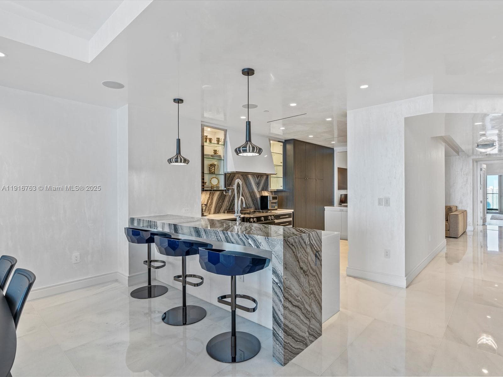 17901 Collins Ave 2602 photo 11