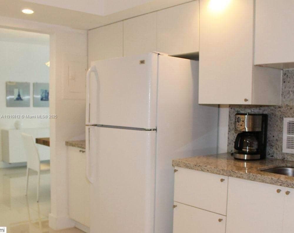 4001 S Ocean Dr 2H photo 6