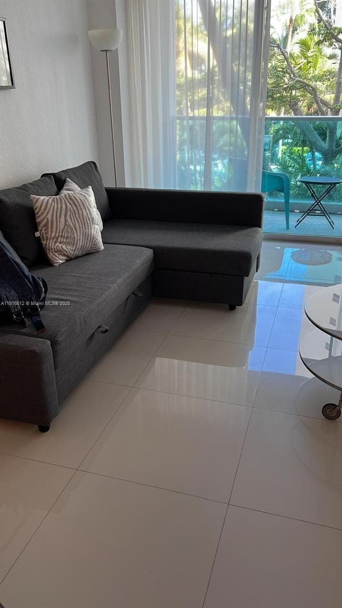 4001 S Ocean Dr 2H photo 11