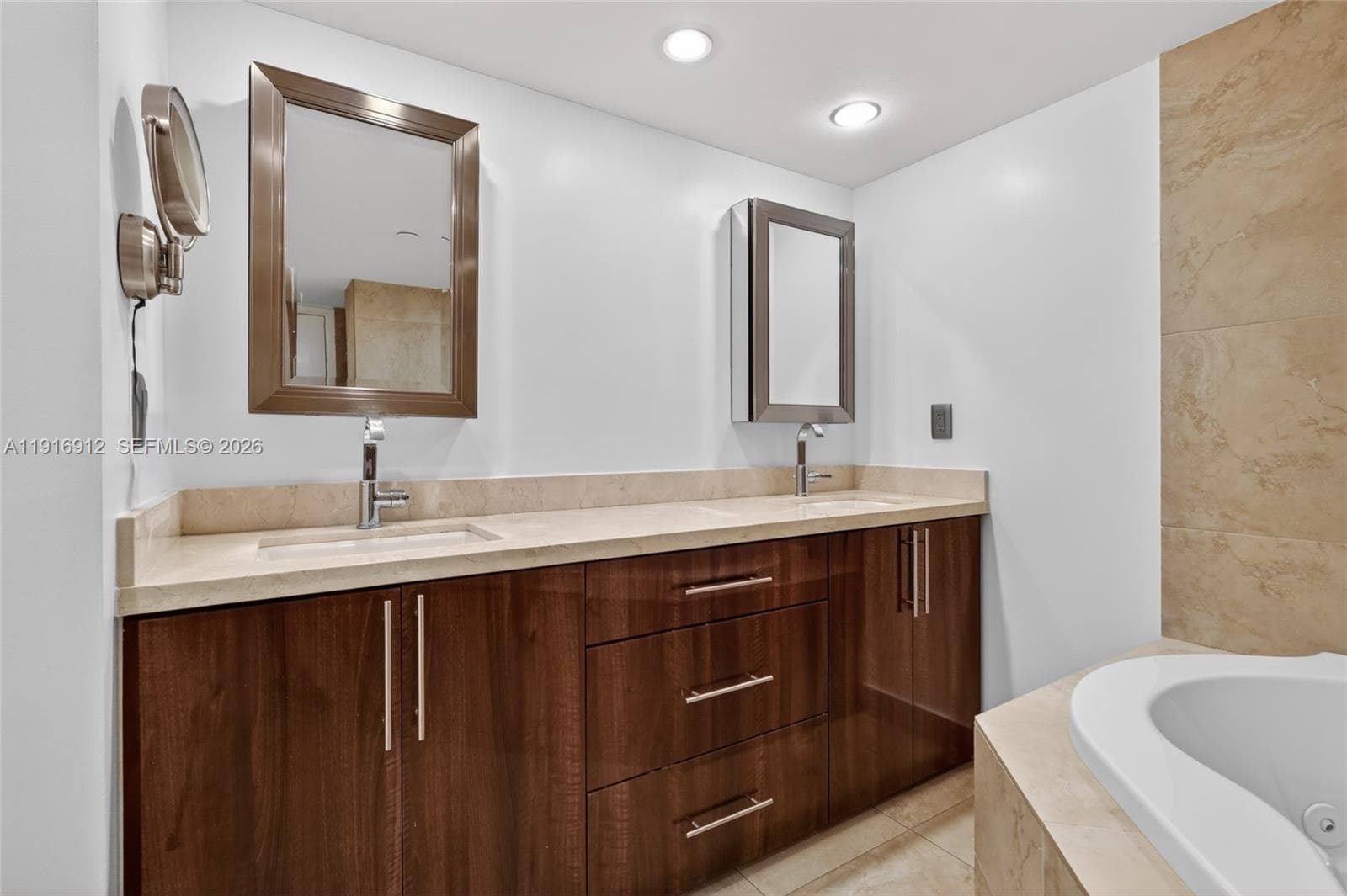 4000 Towerside Ter 1612 photo 24