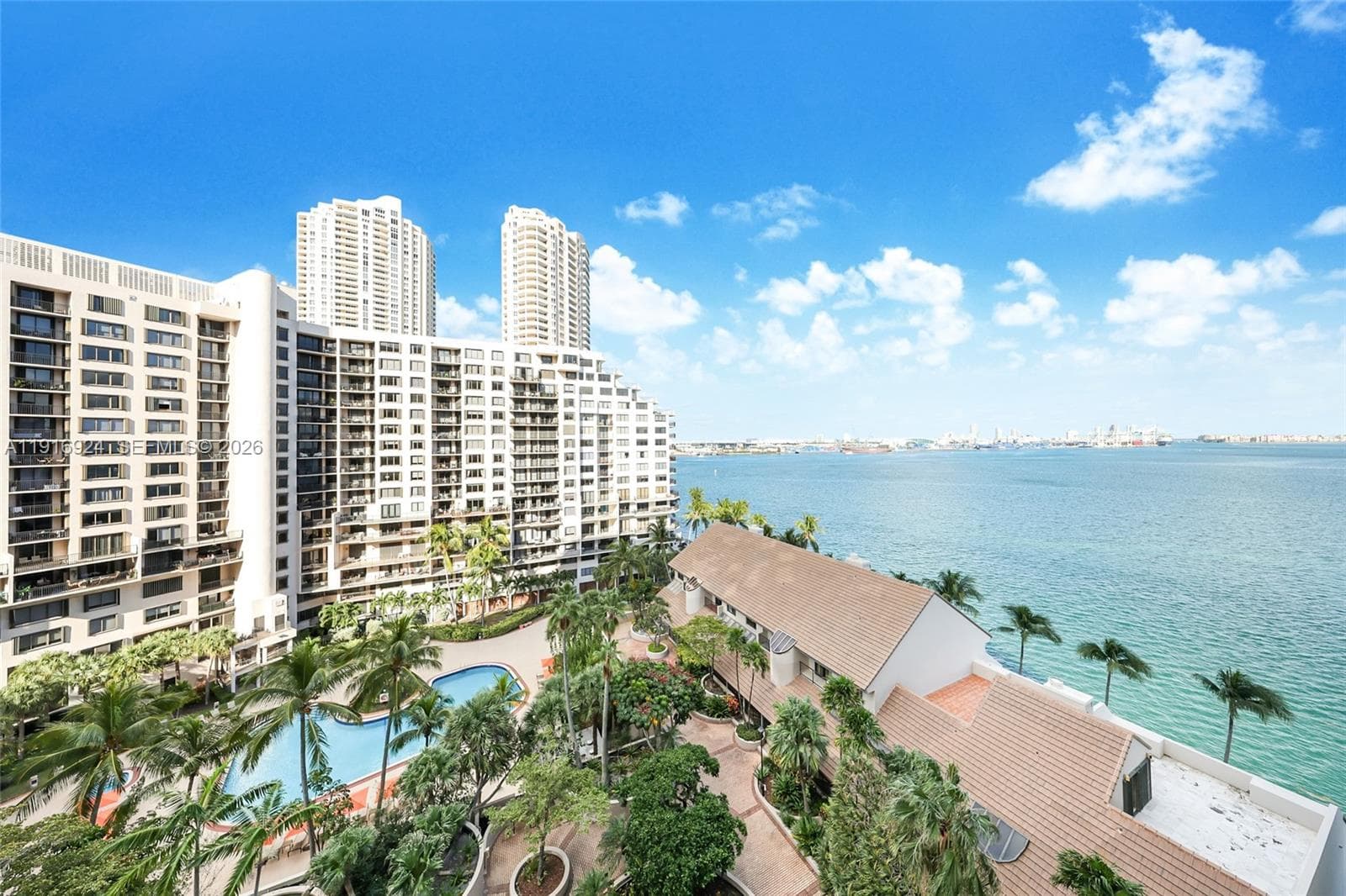 520 Brickell Key Dr A1104 photo 3