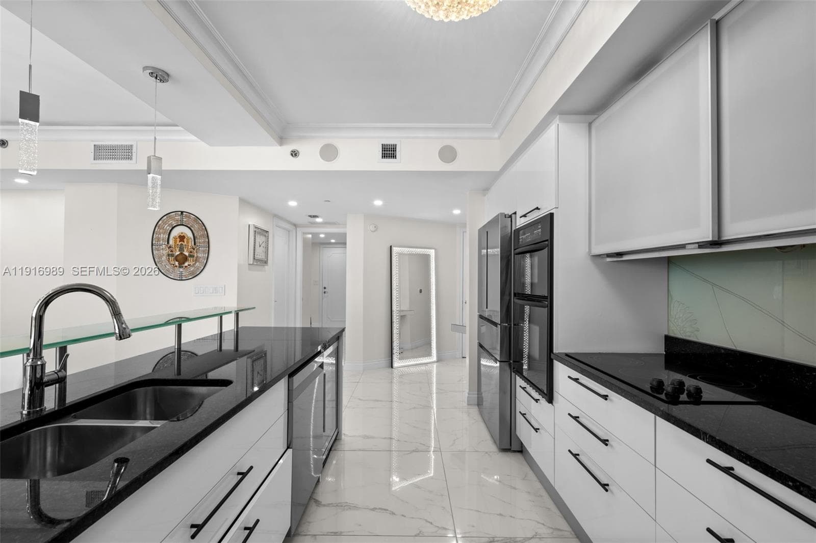 1830 Ocean Dr 3708 photo 12