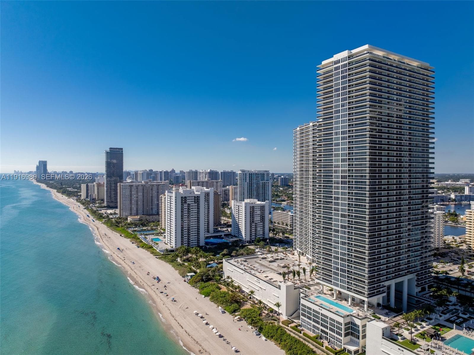 1830 Ocean Dr 3708 photo 22