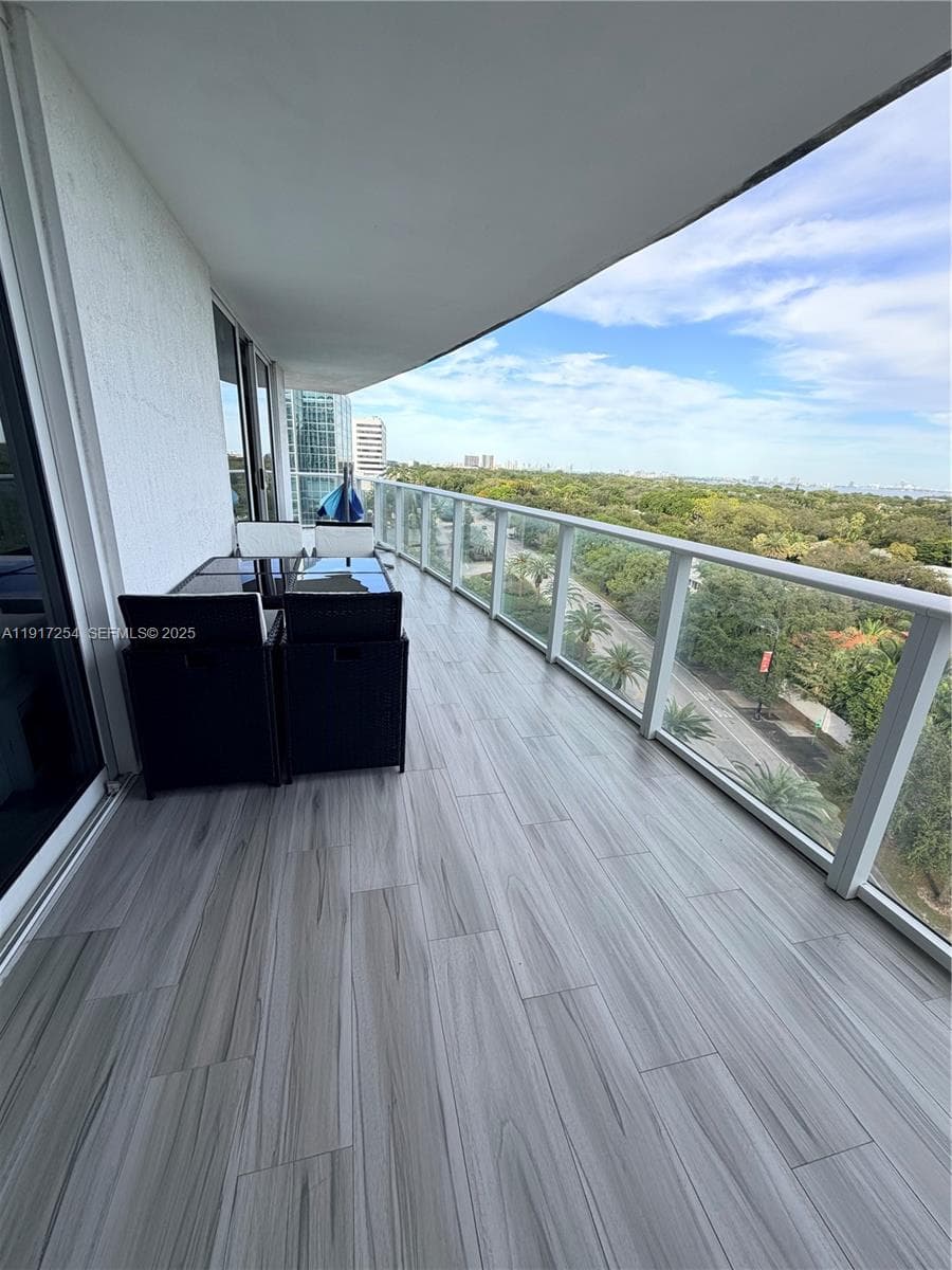 4250 Biscayne Blvd 902 photo 6