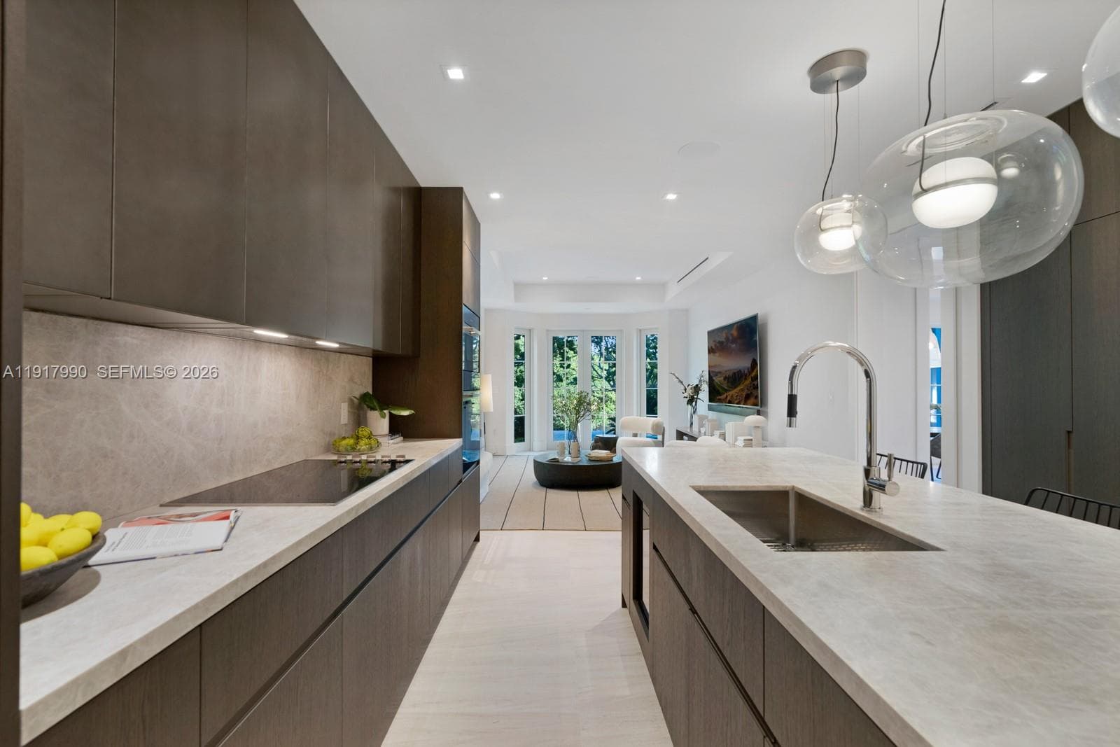 2219 Ibis Isle Road E photo 17