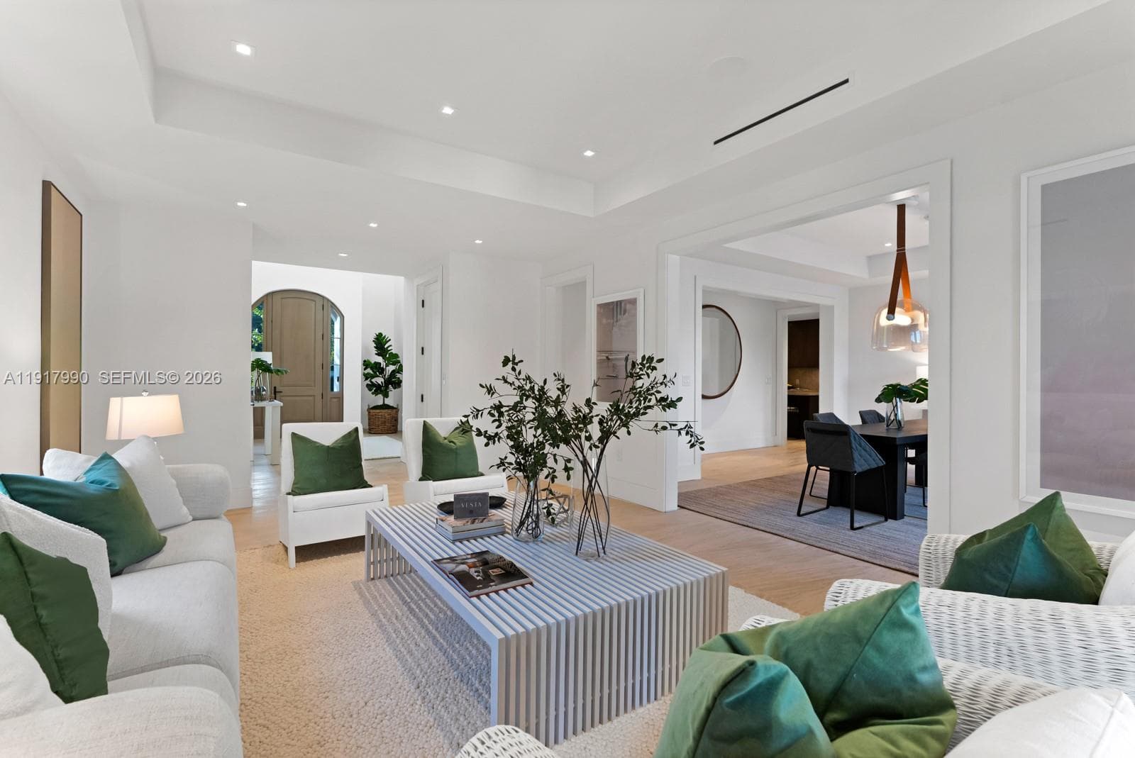 2219 Ibis Isle Road E photo 14