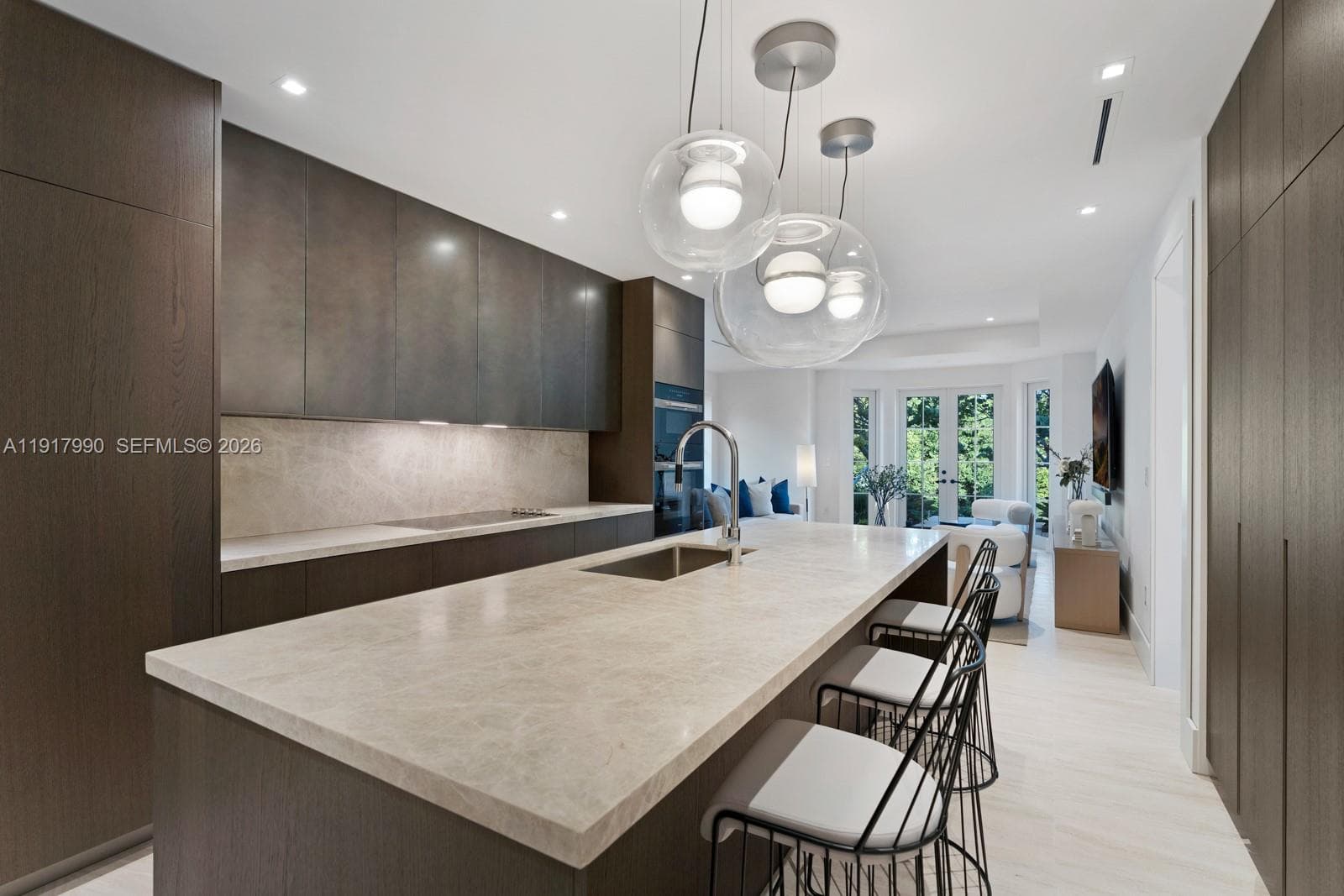 2219 Ibis Isle Road E photo 18
