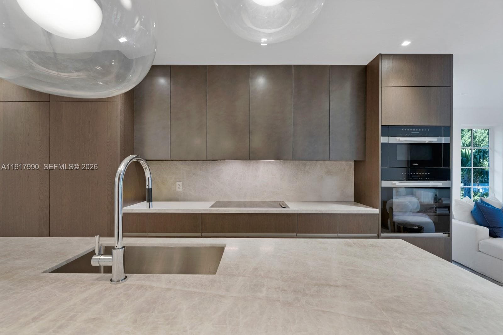 2219 Ibis Isle Road E photo 19