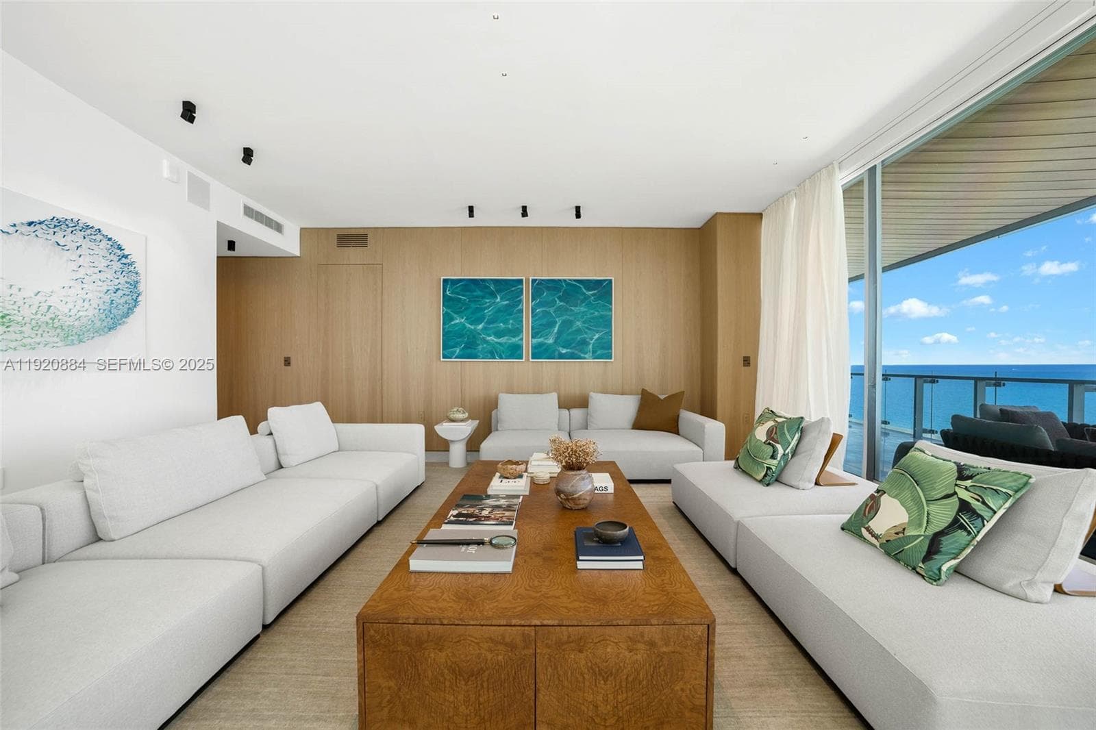 5775 Collins Ave 1501 photo 14