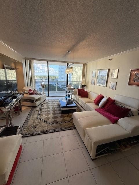 20505 E Country Club Dr 1036 photo 15