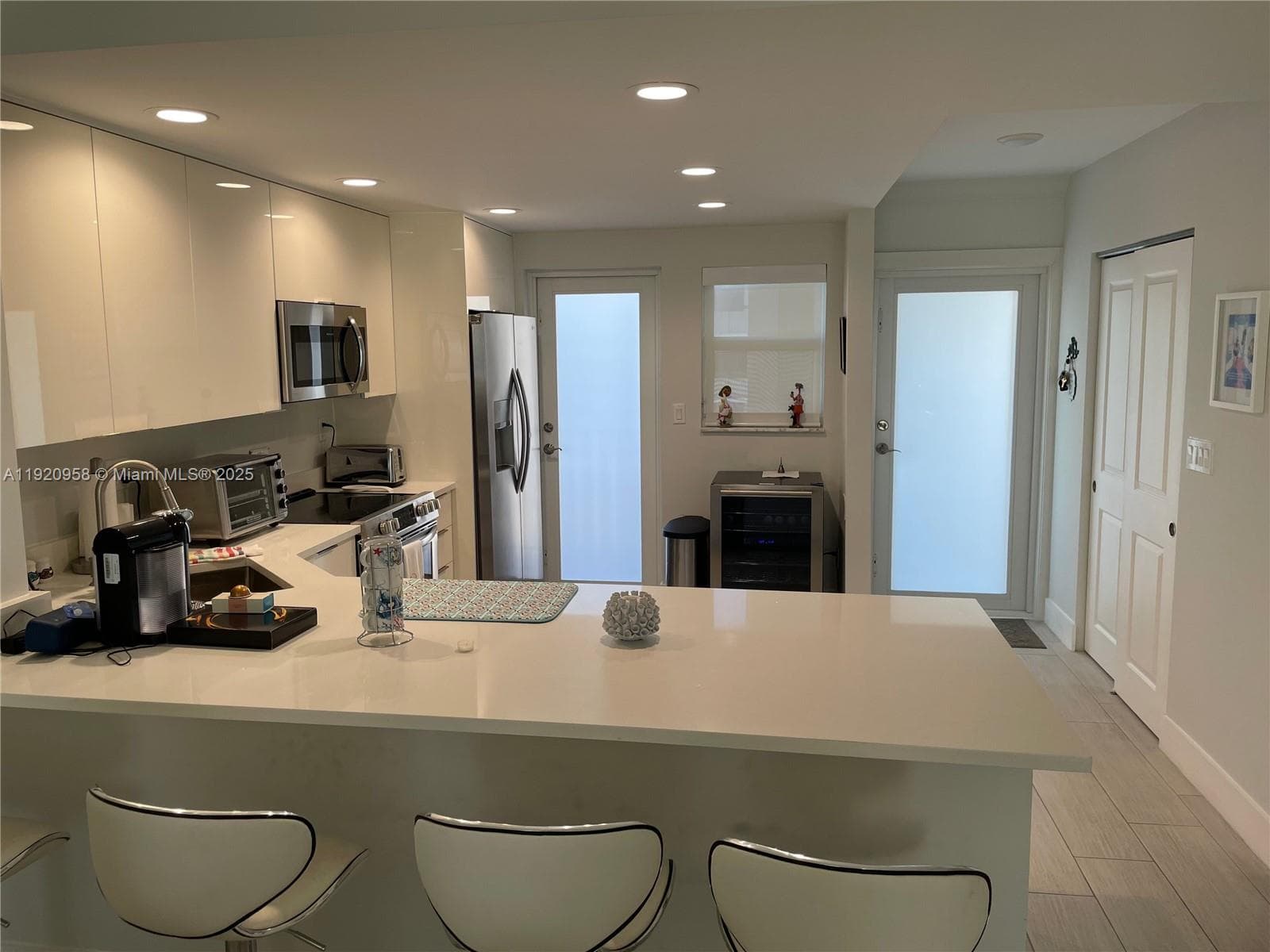750 Ocean Blvd 702 photo 8