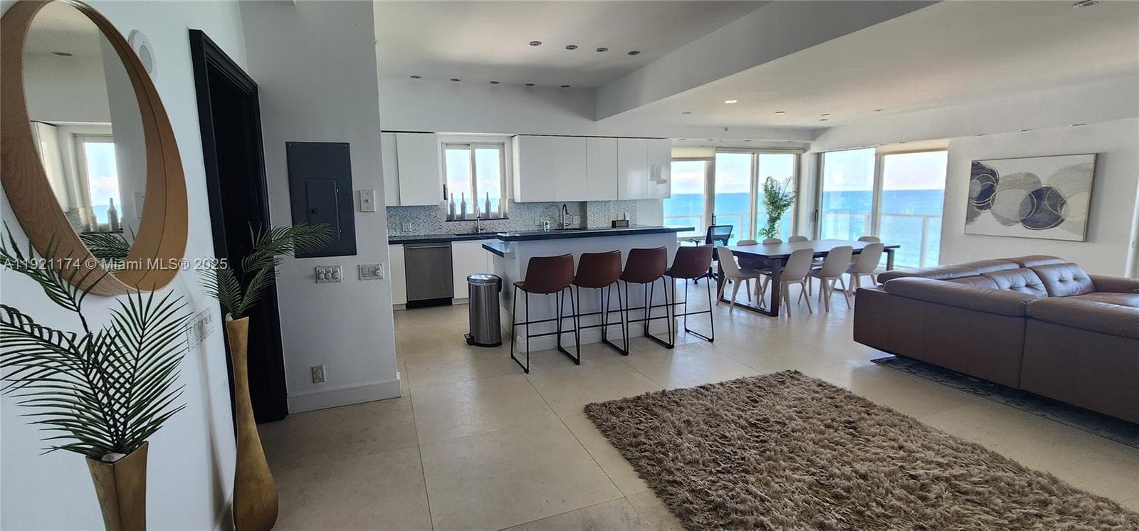 9499 Collins Avenue PH-02 photo 11