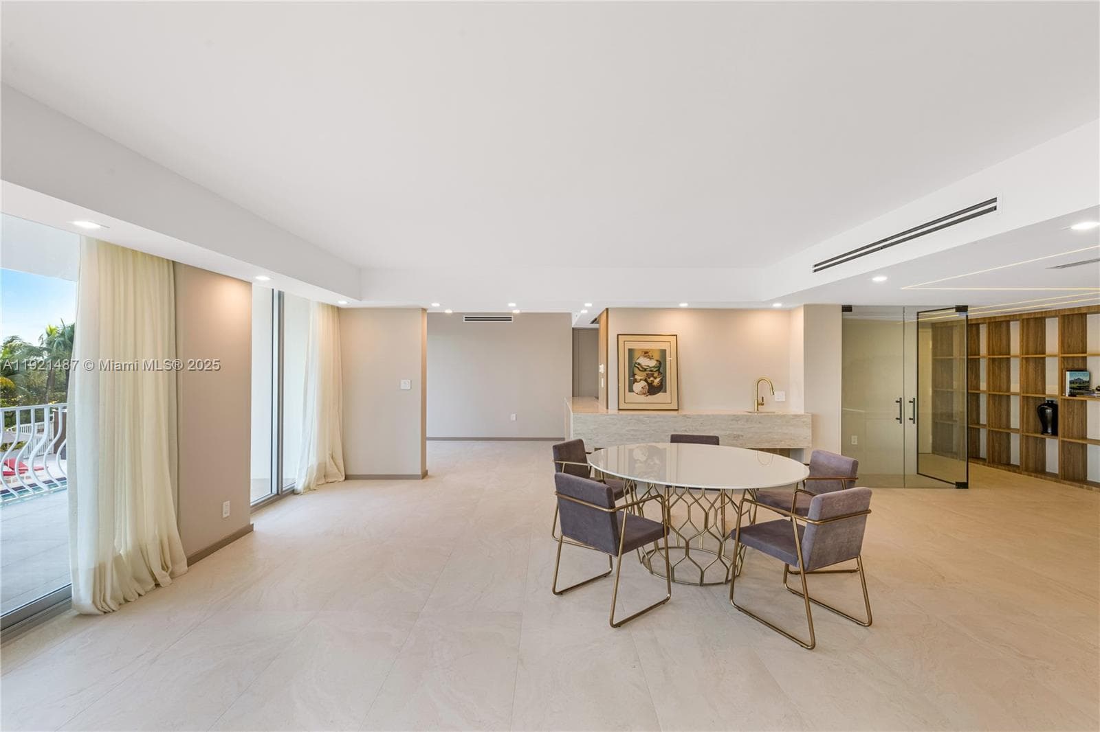 10155 Collins Ave 202 photo 14