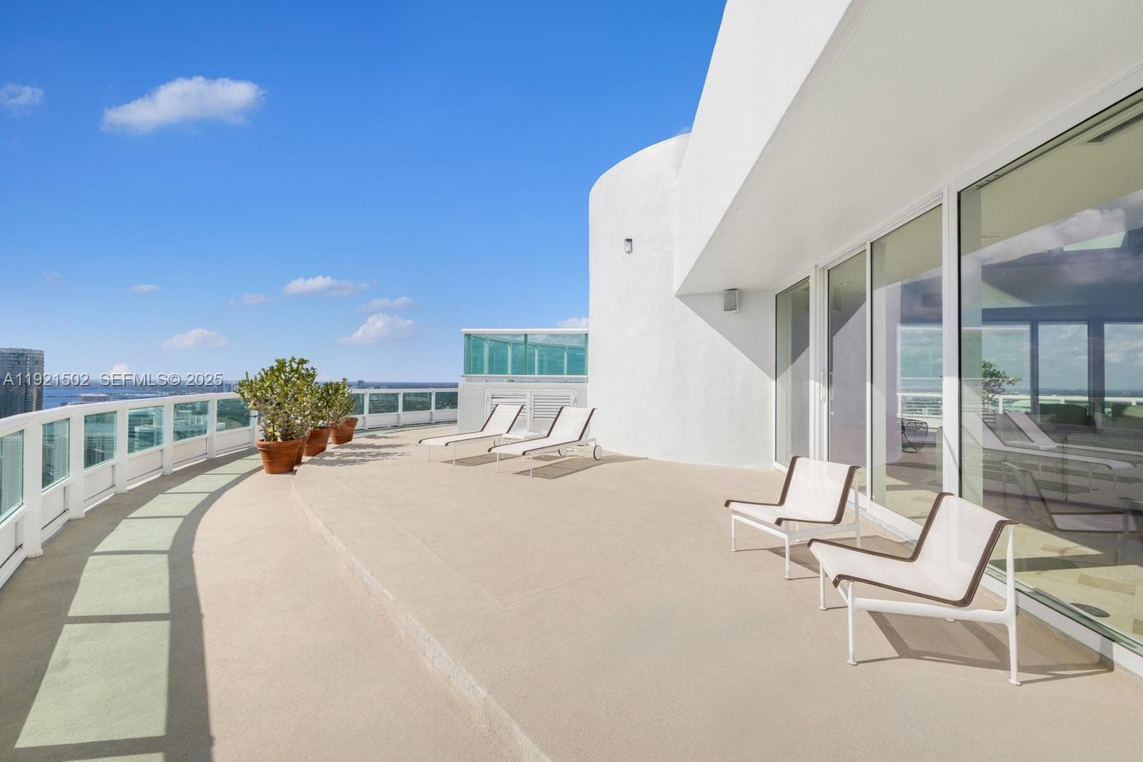 1643 Brickell Ave PH4902 photo 24