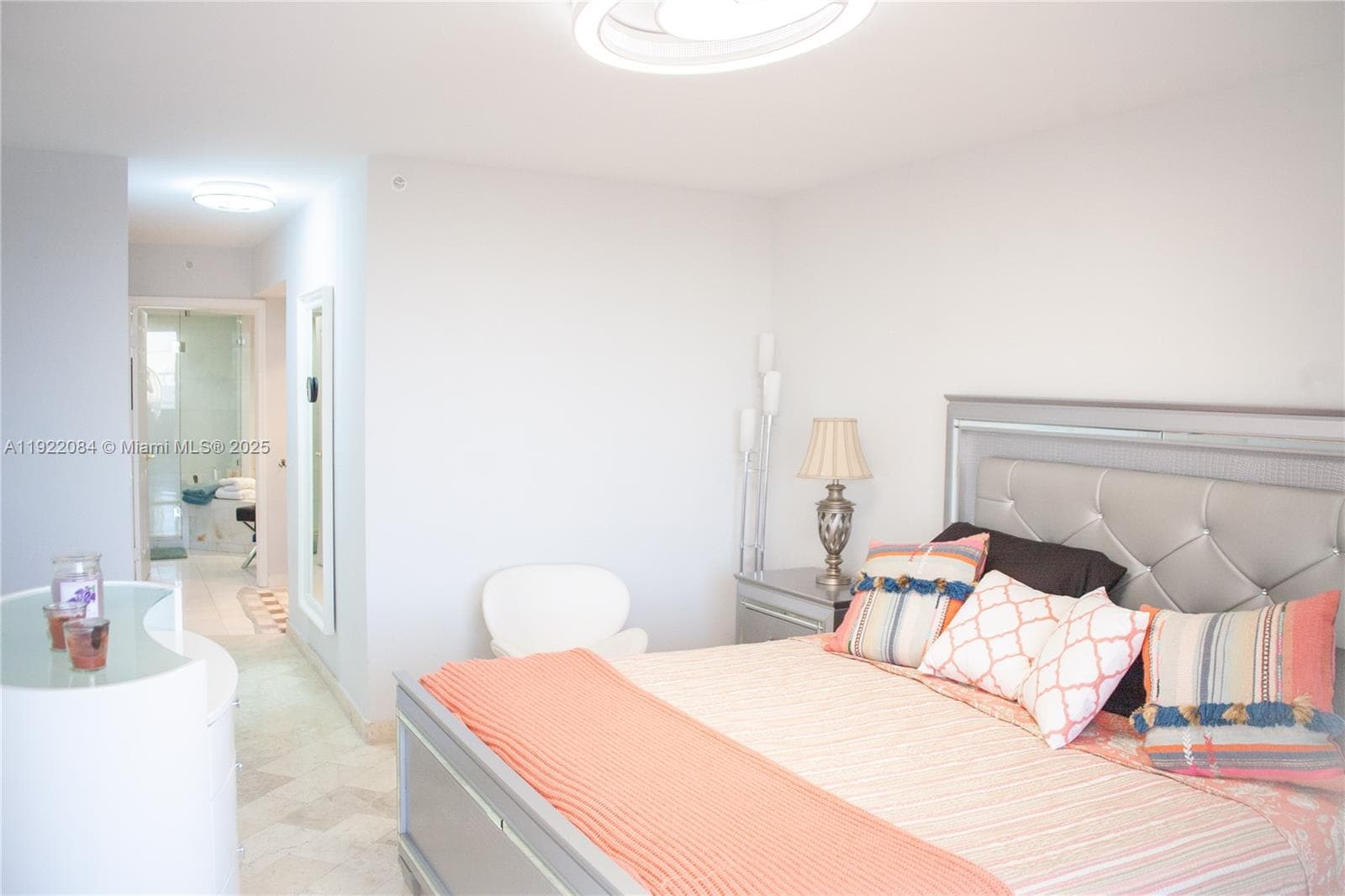 6301 Collins Ave 807 photo 19