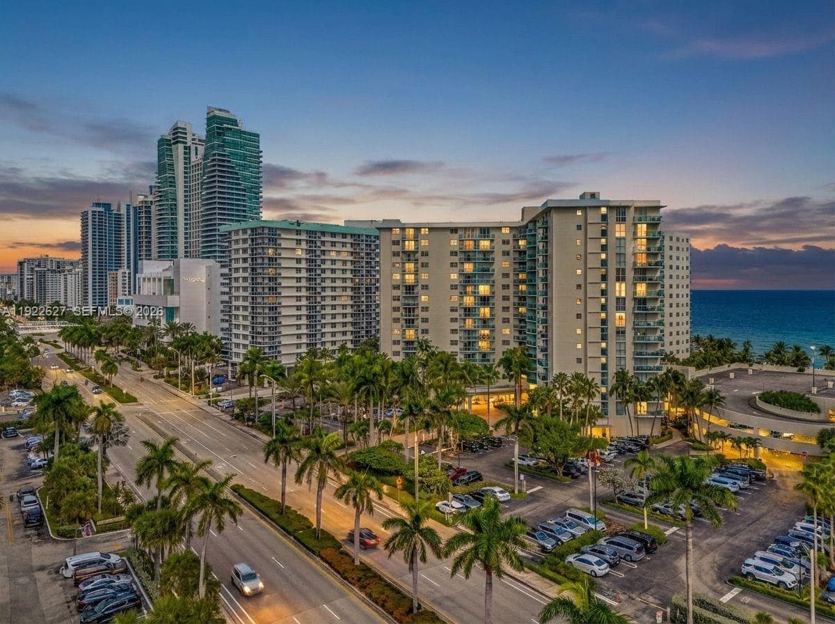3801 S Ocean Dr 7V photo 1