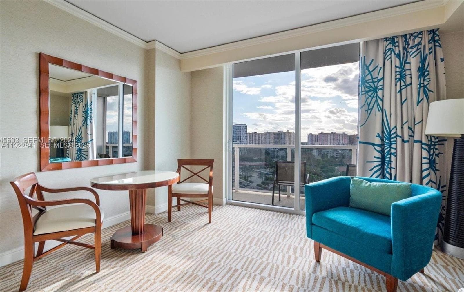 18001 Collins Ave 717 photo 2