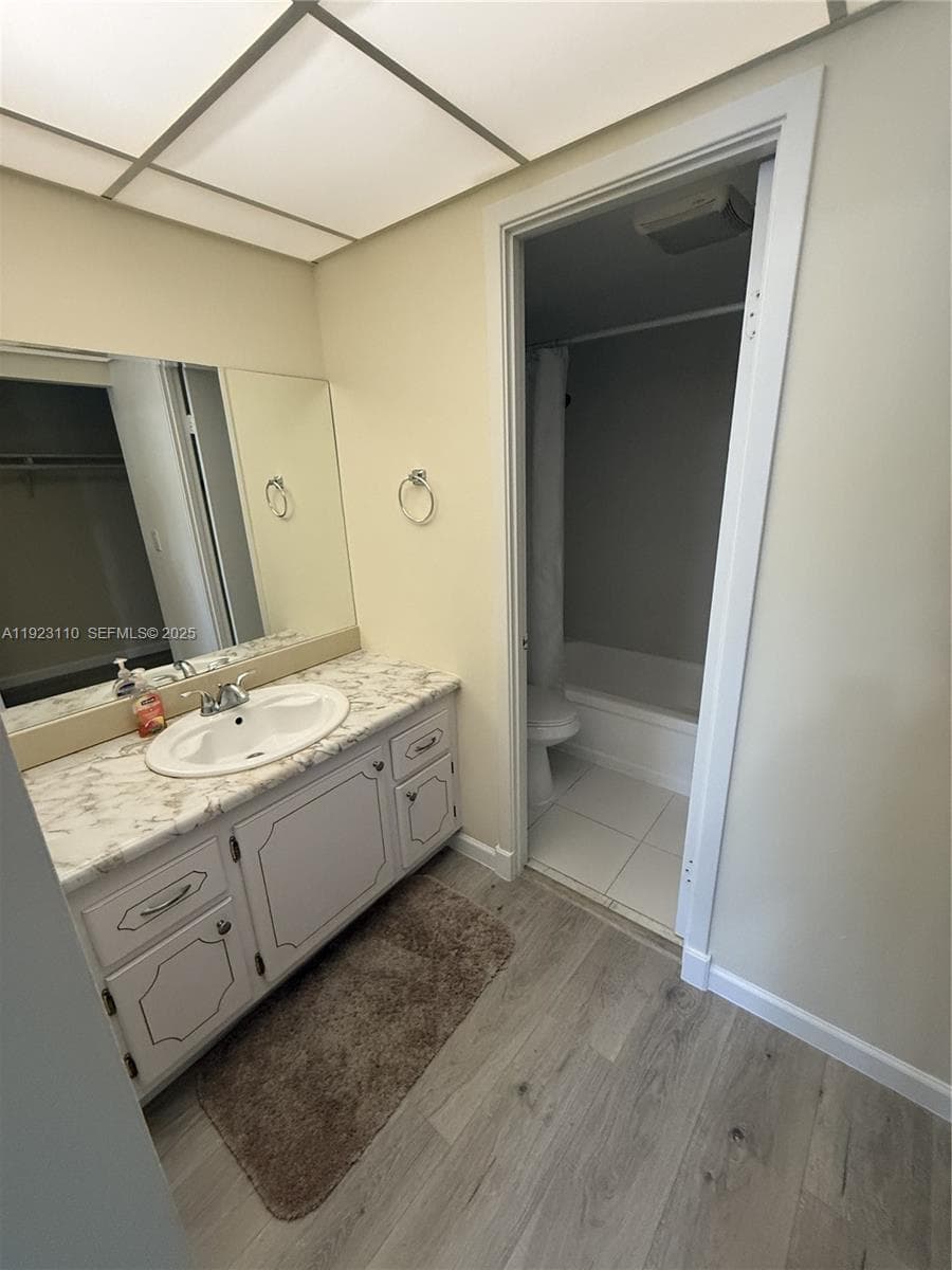 300 Diplomat Parkway 300 712 photo 4