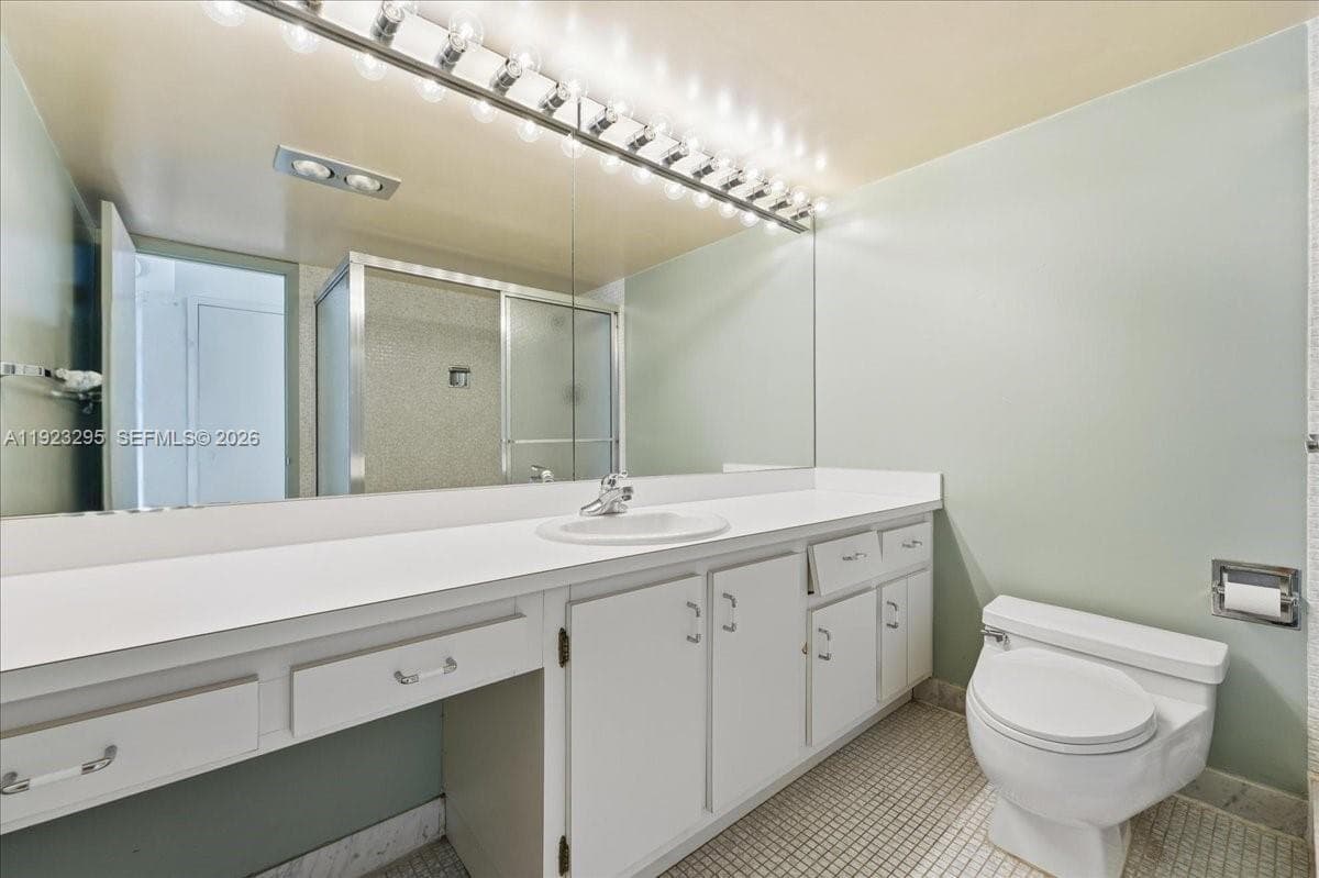 4280 Galt Ocean 12H photo 18