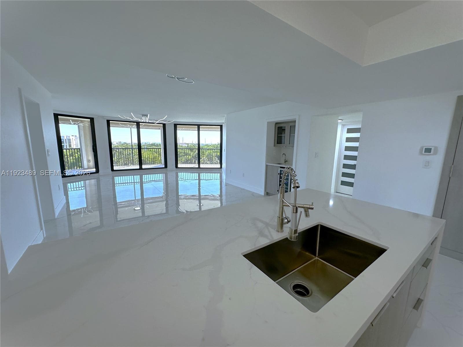 6403 Gulf Of Mexico Blvd 403 photo 17