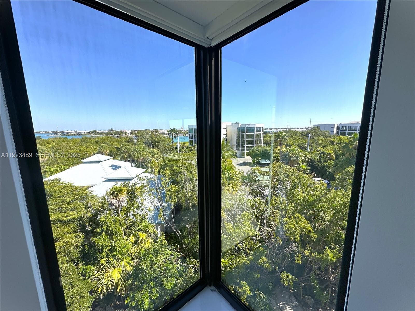 6403 Gulf Of Mexico Blvd 403 photo 7