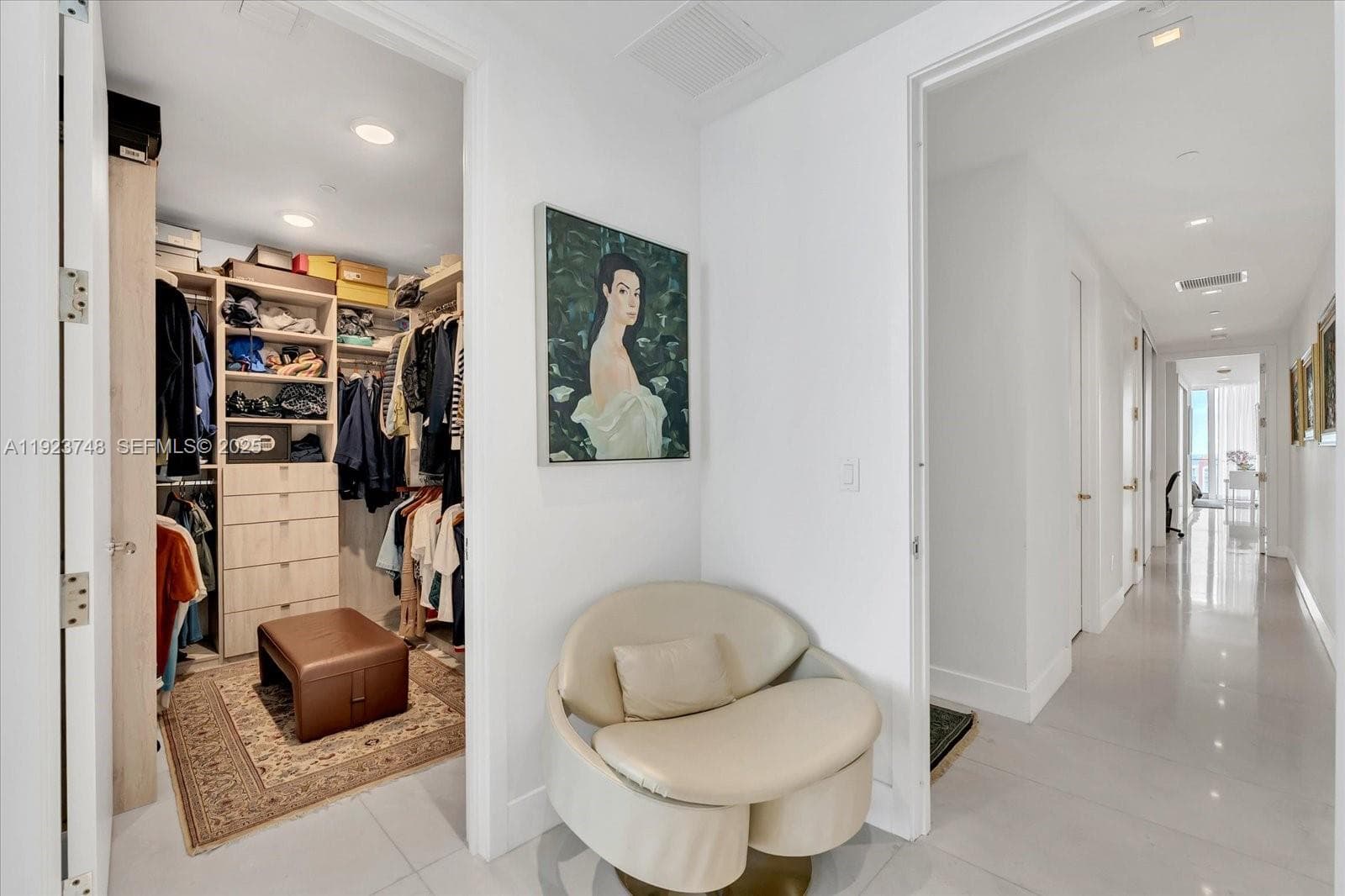 16901 Collins Ave 1802 photo 17