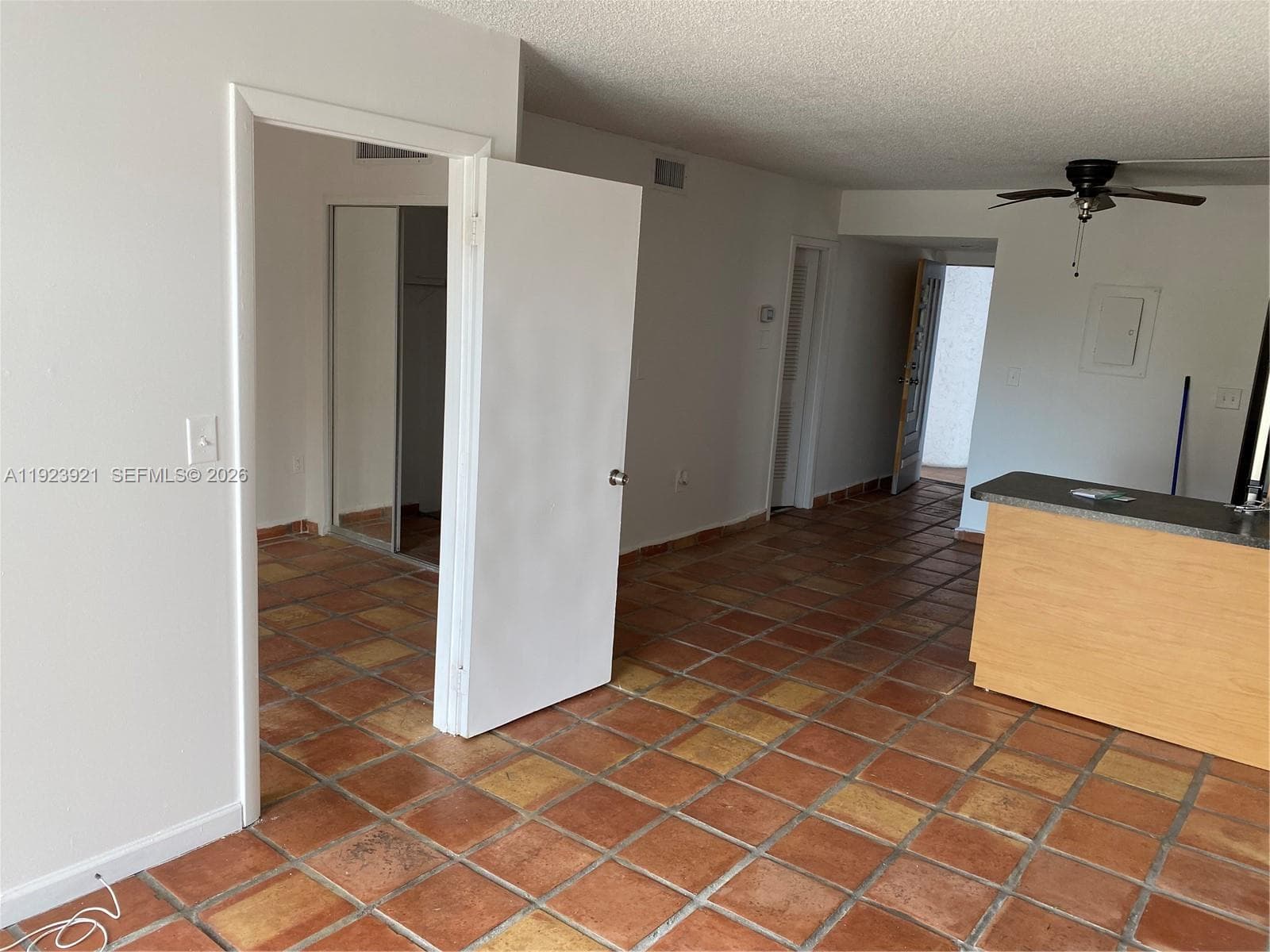 1650 NE 115th St 405 photo 13