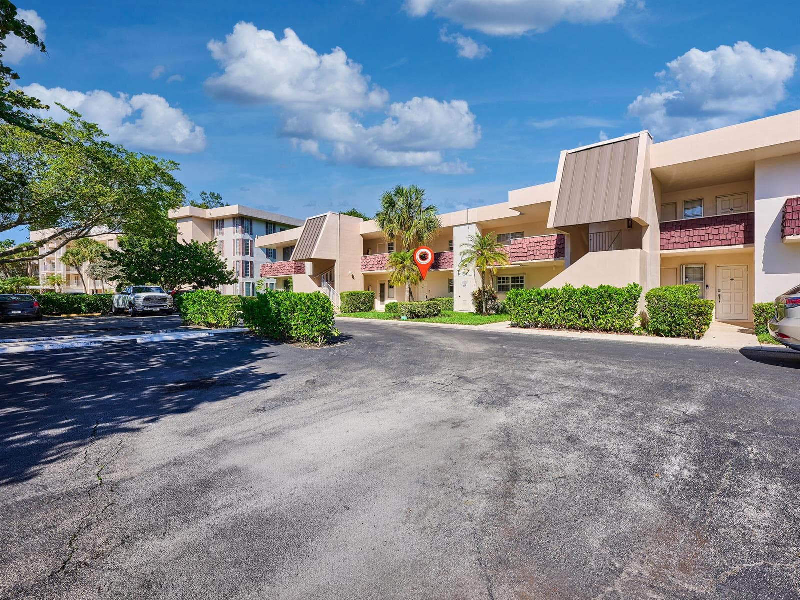 3001 S Palm Aire Drive 107 photo 4