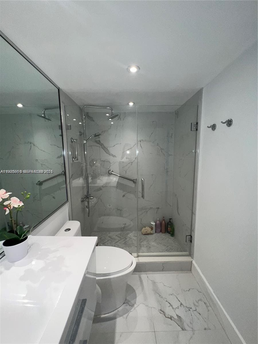 5555 Collins Ave 7T photo 15