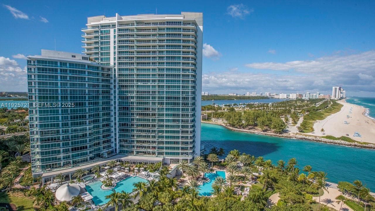 10295 Collins Ave 1203 photo 18