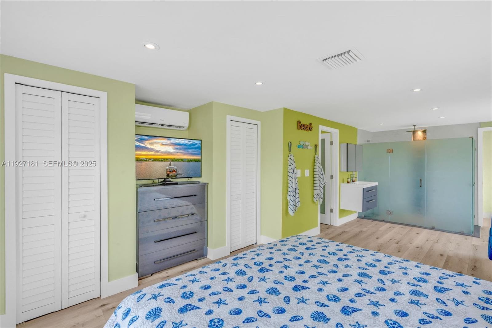 30468 Oleander Blvd photo 25