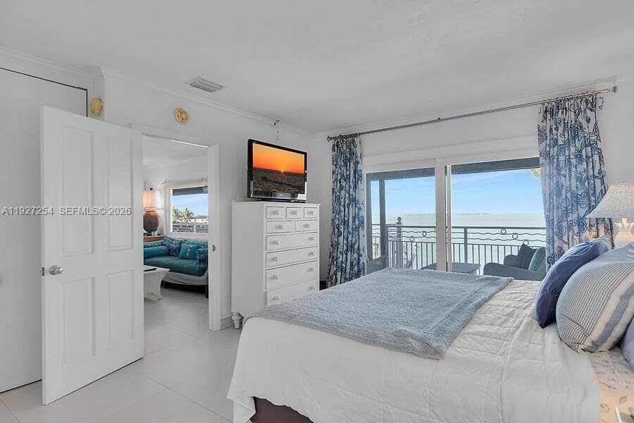 166 Bayview Drive photo 23