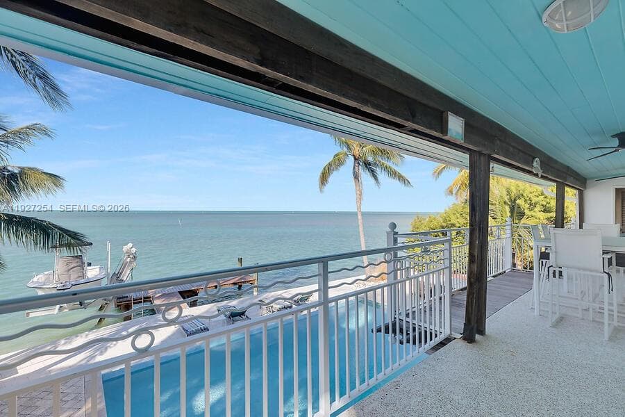 166 Bayview Drive photo 16