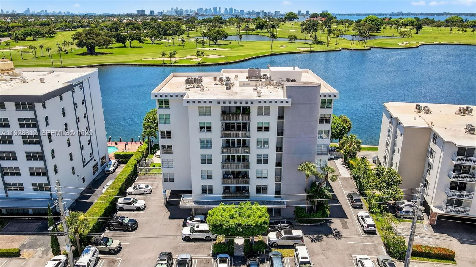 9250 W Bay Harbor Dr 5D photo 2