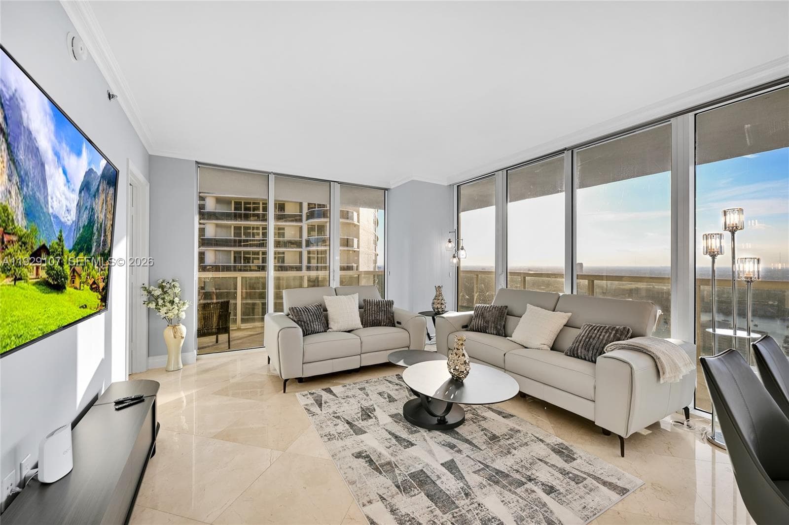 1830 S Ocean Dr 3706 photo 6