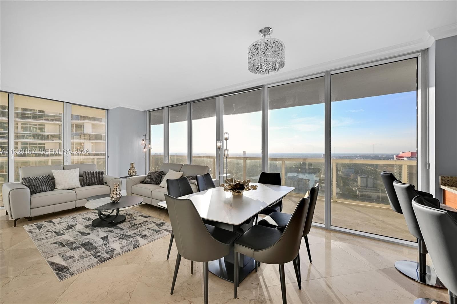 1830 S Ocean Dr 3706 photo 3