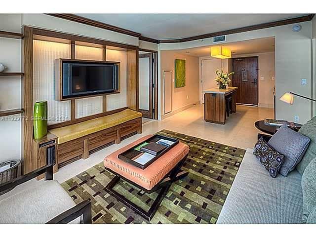 6801 Collins Ave 309 photo 23