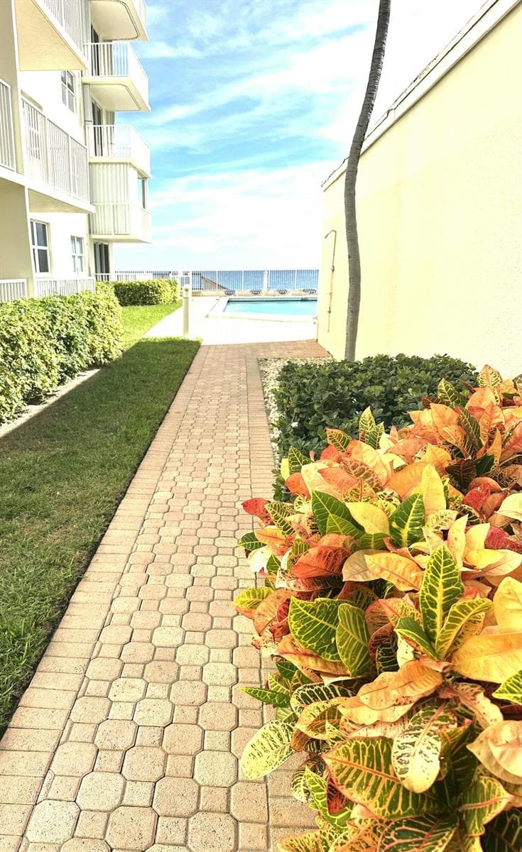 3540 S Ocean Boulevard 409 photo 15