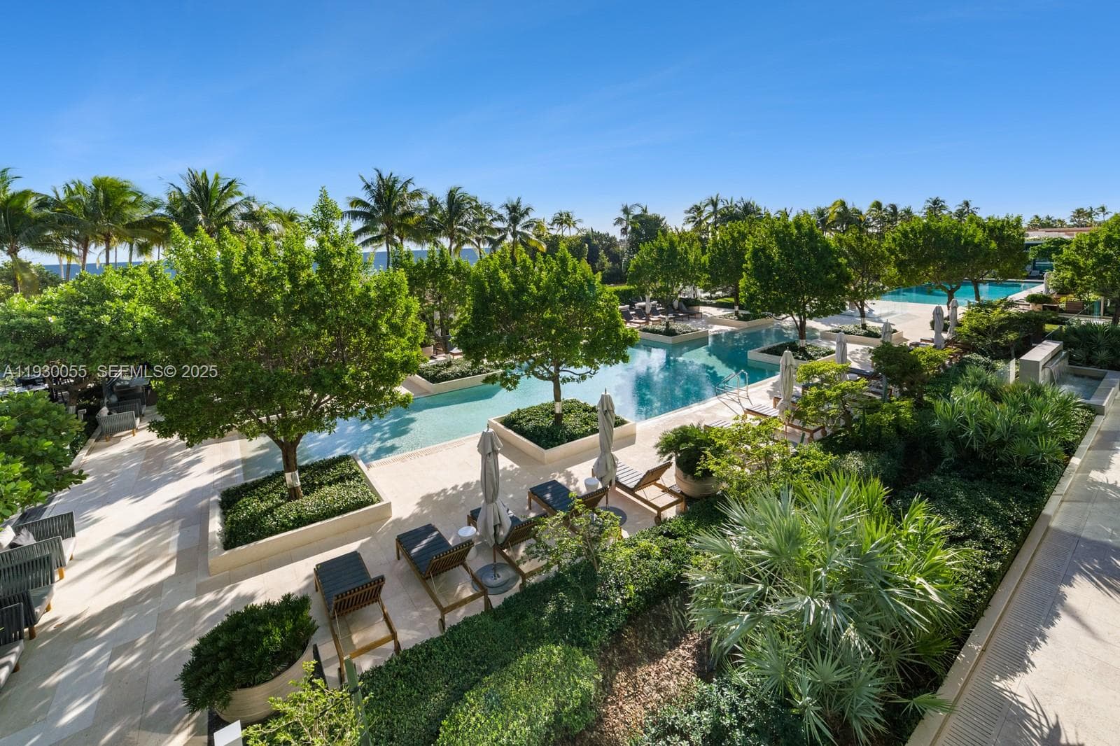 10203 Collins Ave 201 photo 23