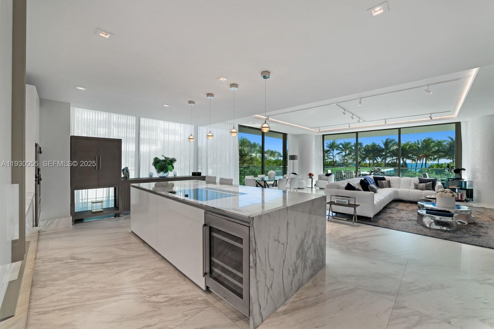 10203 Collins Ave 201 photo 7