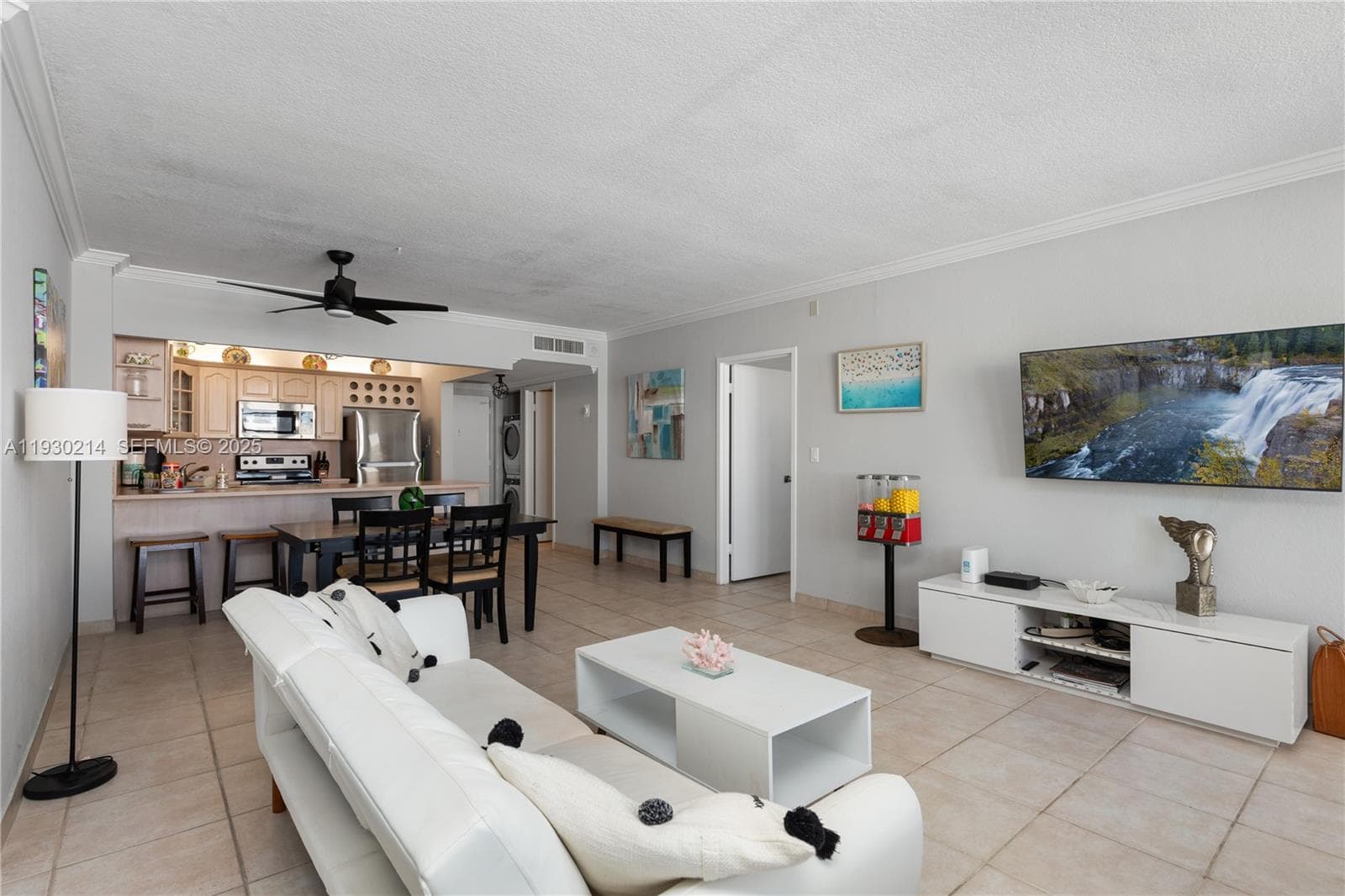 3725 S Ocean Dr 1421 photo 6