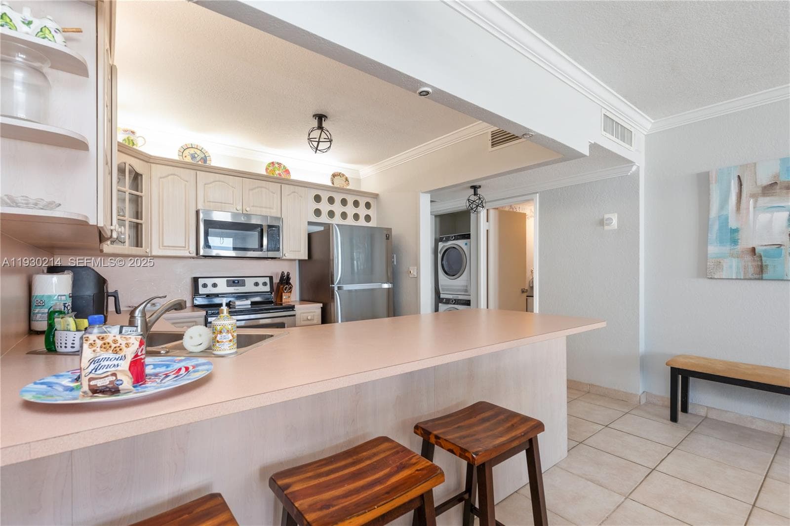 3725 S Ocean Dr 1421 photo 16