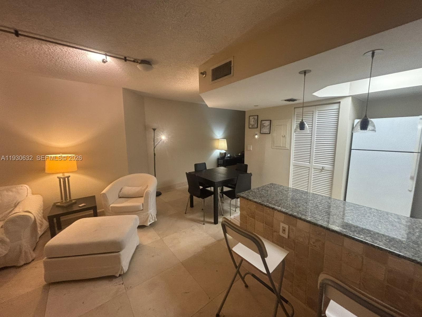 8911 Collins Ave 303 photo 4