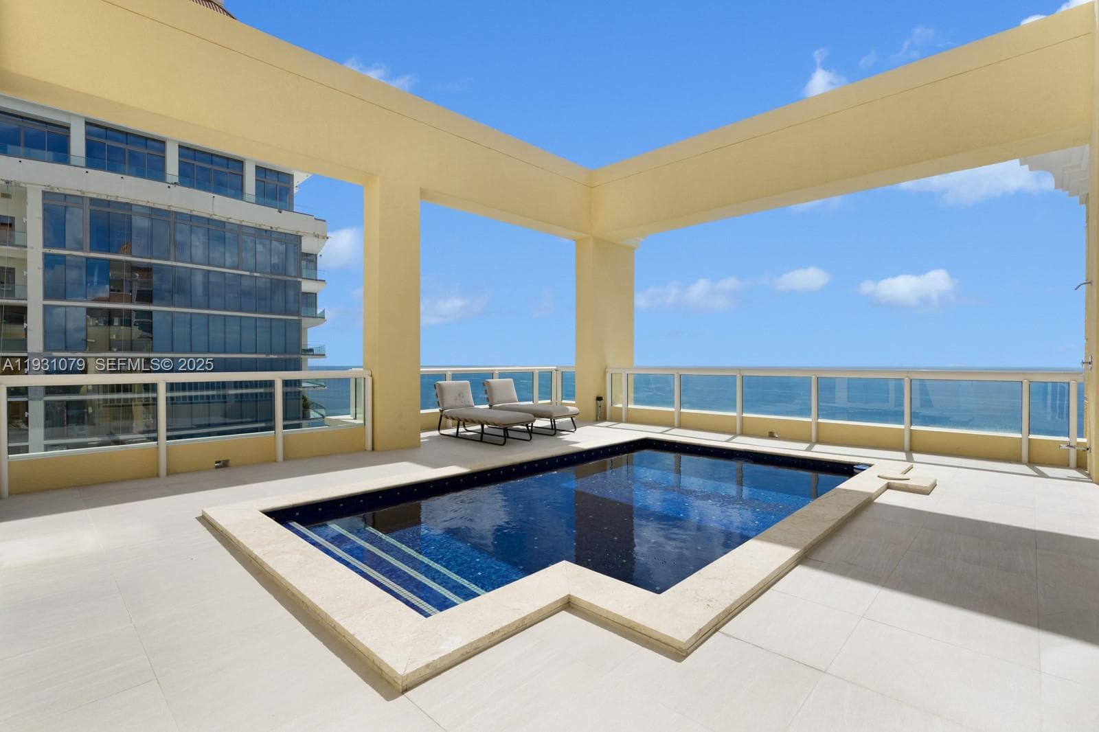 17875 Collins Ave PH5002 photo 20